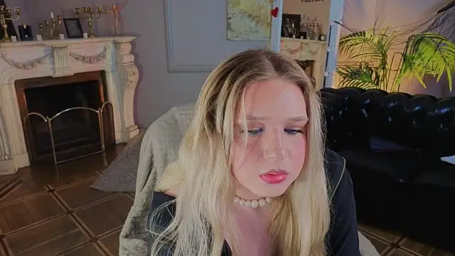 Snapshot of Jes_Solar chatting on 04/06/26, 04:46 Jes Solar online show from 04/06/26, 04:46