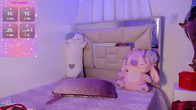 AlitaAnisee online show from 02/09/26, 12:19