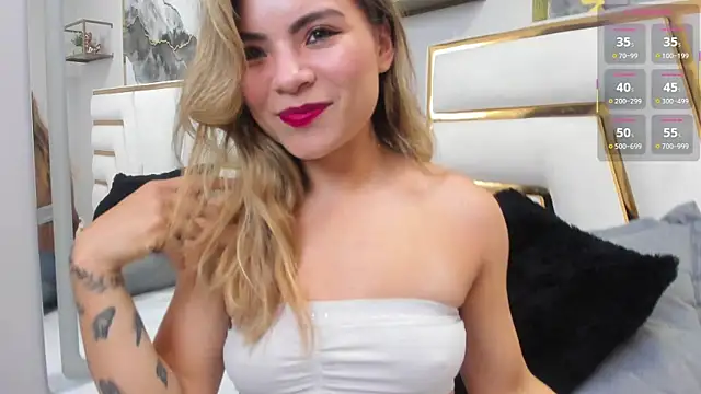 NalaRosse online show from 05/03/26, 03:11