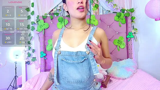 kity x online show from 03/17/26, 07:50