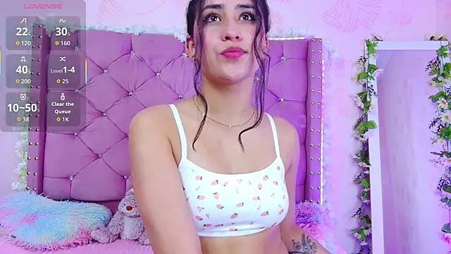 kity x online show from 05/19/26, 06:59