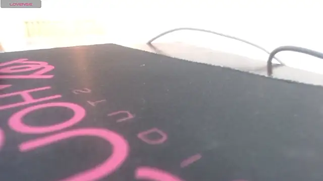 nei girl online show from 03/12/26, 11:58