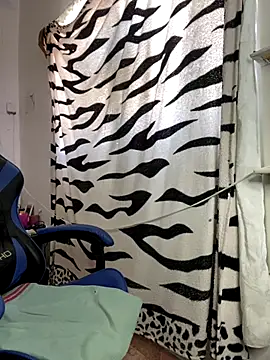 taimara 1 online show from 12/03/25, 05:12