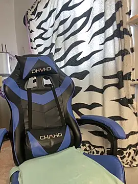 taimara 1 online show from 11/04/25, 06:01