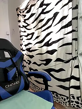 taimara 1 online show from 12/04/25, 03:55