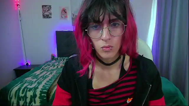 goth minerva online show from 02/02/26, 01:43