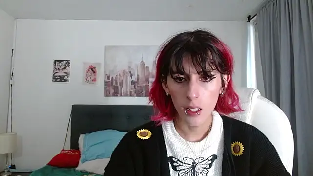 goth minerva online show from 12/15/25, 01:17