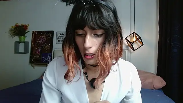 Snapshot of goth_minerva chatting on 03/21/25, 01:45 goth minerva online show from 03/21/25, 01:45