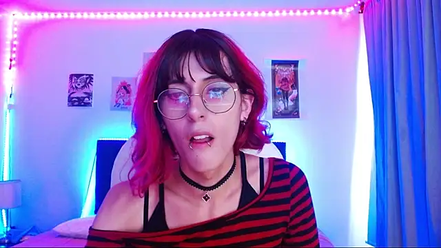 goth minerva online show from 11/25/25, 01:22