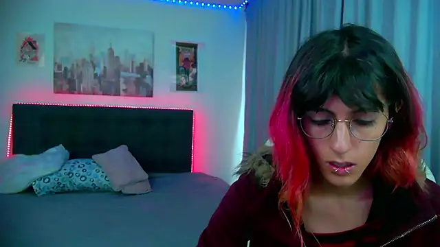 goth minerva online show from 03/18/26, 01:46