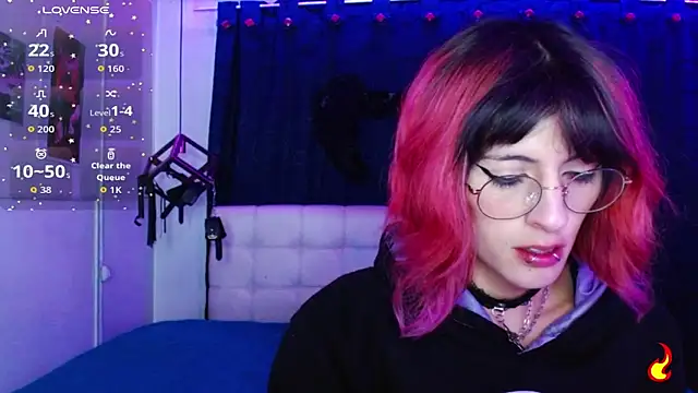 goth minerva online show from 11/06/25, 01:26