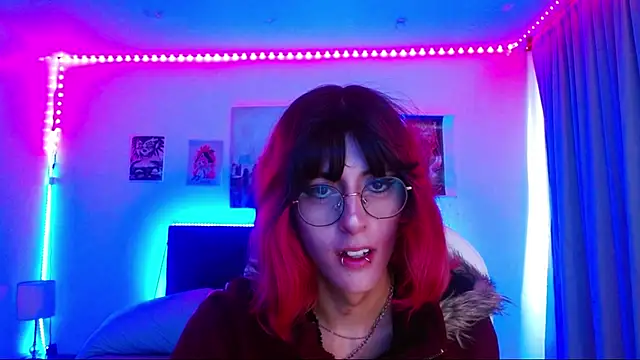 goth minerva online show from 12/04/25, 01:21