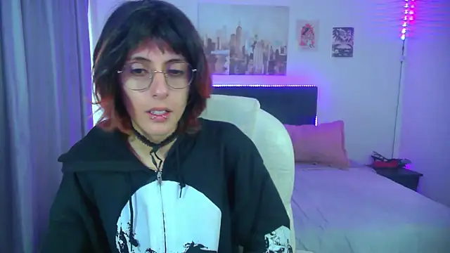 Snapshot of goth_minerva chatting on 05/15/26, 01:31 goth minerva online show from 05/15/26, 01:31