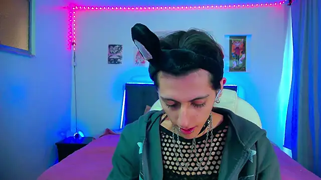 goth minerva online show from 02/10/26, 01:32