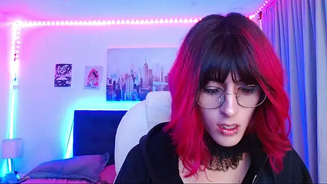 goth minerva online show from 11/23/25, 01:21