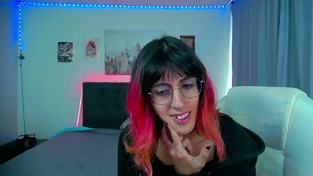 goth minerva online show from 03/19/26, 01:44