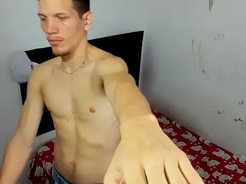 Snapshot of kevinkewman chatting on 09/29/25, 12:11 kevinkewman online show from 09/29/25, 12:11