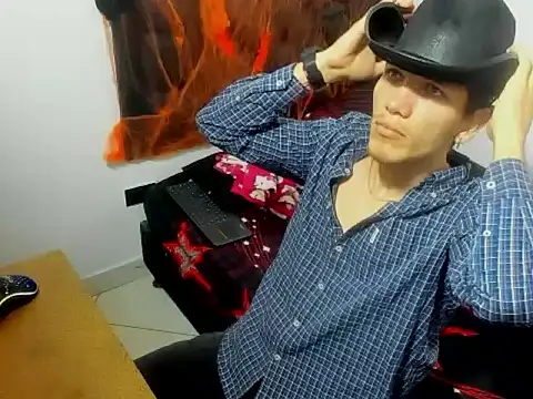 Snapshot of kevinkewman chatting on 10/30/25, 12:03 kevinkewman online show from 10/30/25, 12:03