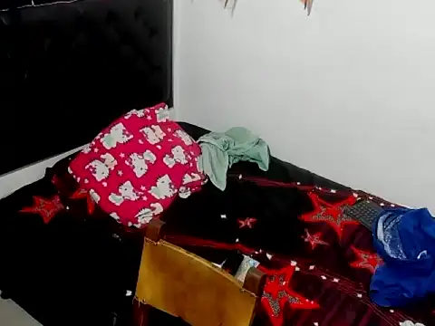 Snapshot of kevinkewman chatting on 10/27/25, 07:04 kevinkewman online show from 10/27/25, 07:04