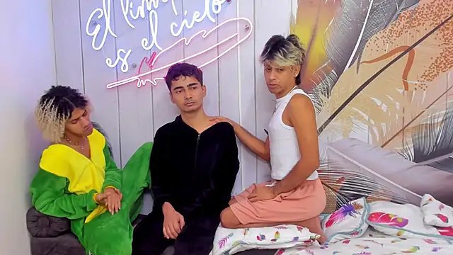 Meneaterss online show from 10/05/25, 11:12