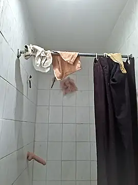 ItsBarbieBitcxxxx69 online show from 11/15/25, 12:58