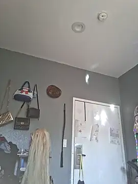 ItsBarbieBitcxxxx69 online show from 10/23/25, 10:41