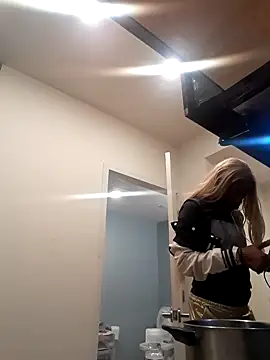 ItsBarbieBitcxxxx69 online show from 02/10/26, 04:22