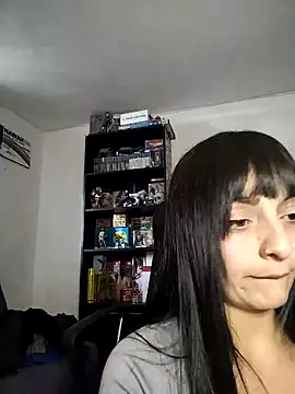 KARINNA  RAVEN online show from 12/21/25, 09:04