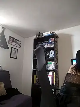 KARINNA  RAVEN online show from 03/08/26, 08:01