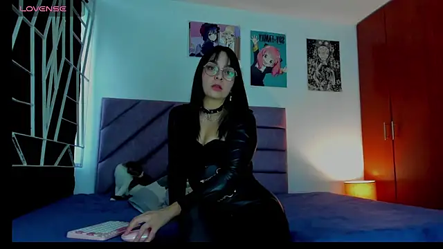 KARINNA  RAVEN online show from 05/23/26, 09:58