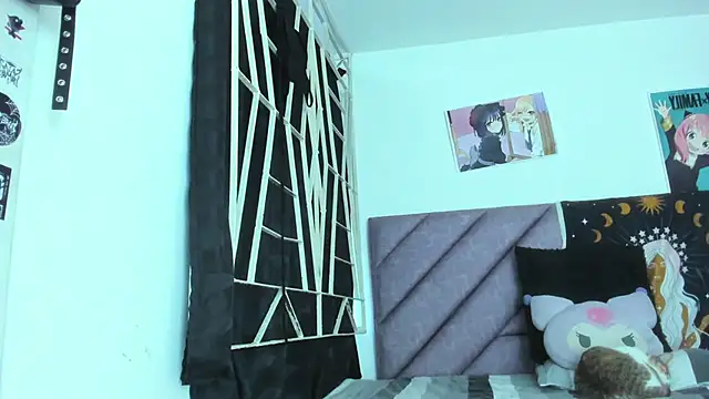 KARINNA  RAVEN online show from 02/25/26, 11:04