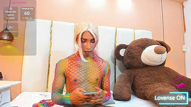 Electtra Scretch online show from 03/31/26, 04:36