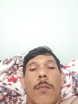 Marcos2402mf online show from 11/11/25, 11:49