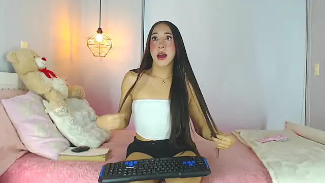 Tiana Paez1 online show from 04/30/26, 06:09