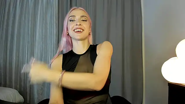 Snapshot of _Miss_Valentina_ chatting on 10/09/25, 01:44 Miss Valentina online show from 10/09/25, 01:44
