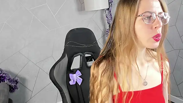 Joann Shermann online show from 12/21/25, 01:19