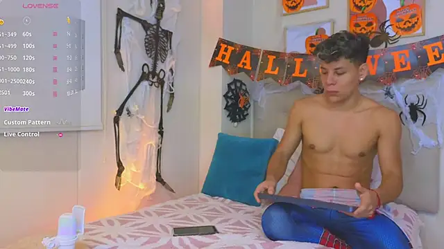 Almiboys online show from 10/30/25, 11:45