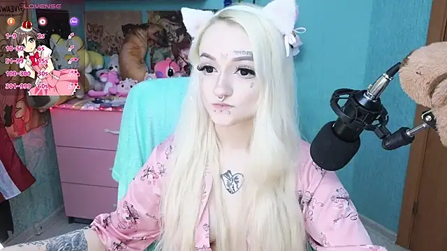 Manuela unicorn online show from 03/19/25, 03:41