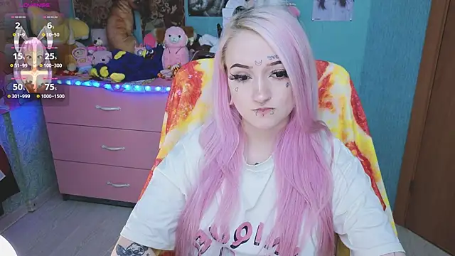 Manuela unicorn online show from 10/12/25, 08:21