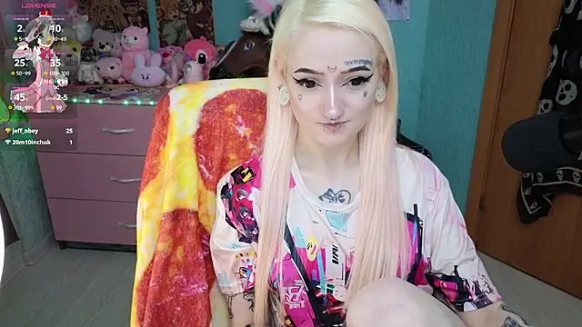 Manuela unicorn online show from 03/05/26, 09:22