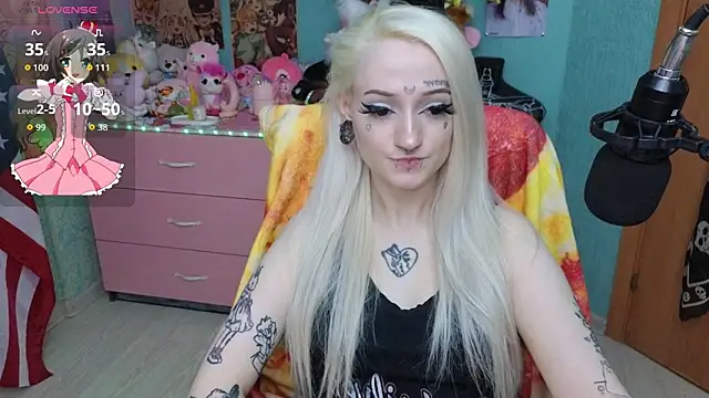 Manuela unicorn online show from 05/17/26, 08:53