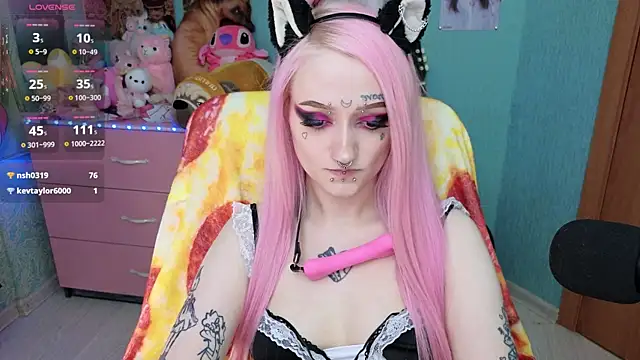 Manuela unicorn online show from 12/14/25, 08:03