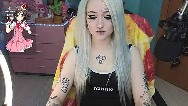 Manuela unicorn online show from 04/21/26, 08:37
