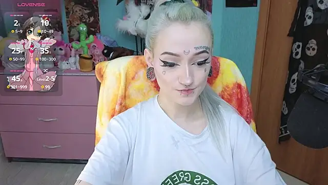 Manuela unicorn online show from 04/17/26, 08:44