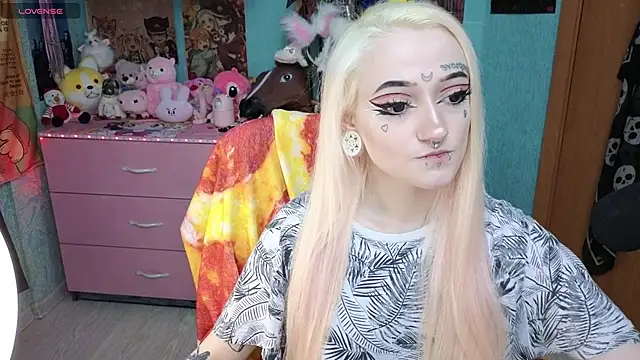 Manuela unicorn online show from 03/03/26, 08:27