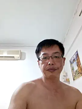 Snapshot of akumasian chatting on 06/27/26, 12:33 akumasian online show from 06/27/26, 12:33