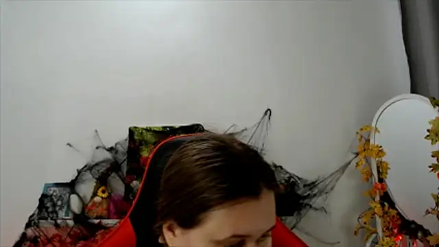 Lucky Lana online show from 10/29/25, 02:21