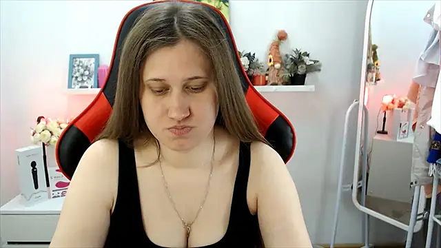 Lucky Lana online show from 04/28/26, 03:00