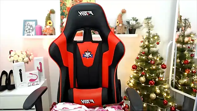 Lucky Lana online show from 12/20/25, 04:04