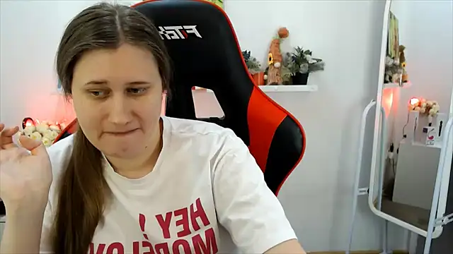 Lucky Lana online show from 03/06/26, 03:45